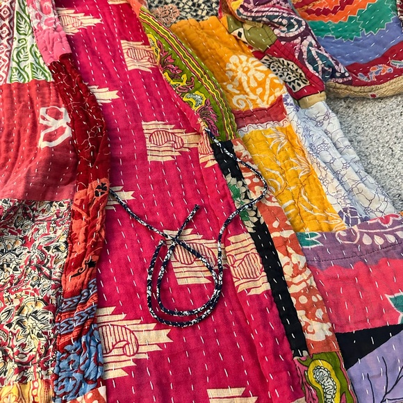 New Hand Crafted Multicolor Kantha Robe/Wrap/Cardigan - Picture 3 of 7